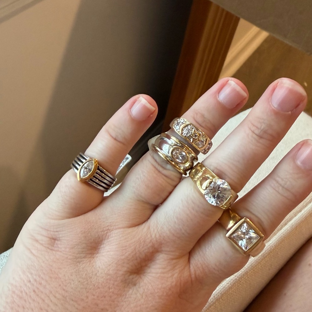 5 Rings - Elegant Gold and Silver Ring Set